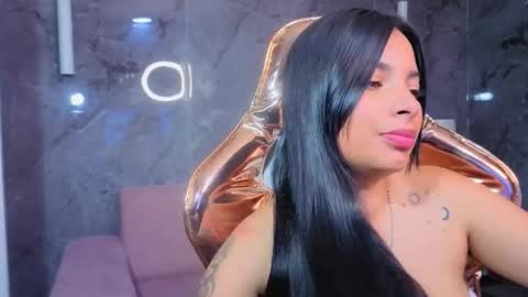 Snapshot of odette_b chatting on November 18, 2025, 3:23 am odette_b online show from November 18, 2025, 3:23 am