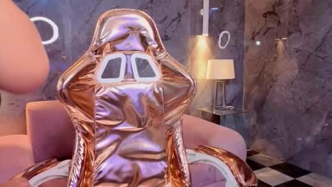 Snapshot of odette_b chatting on November 26, 2025, 4:02 am odette_b online show from November 26, 2025, 4:02 am