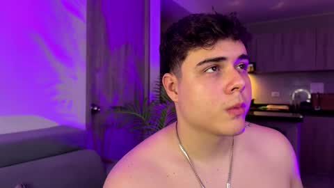 Snapshot of odin_blake chatting on November 11, 2025, 2:22 am ODIN online show from November 11, 2025, 2:22 am