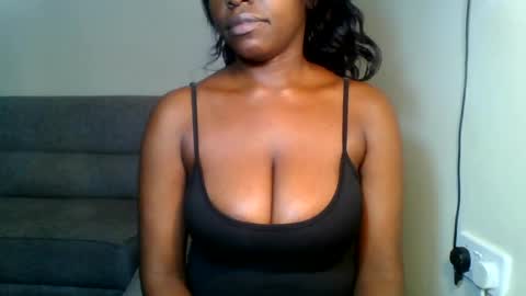 Snapshot of odrienna chatting on June 25, 2026, 7:07 pm odrie online show from June 25, 2026, 7:07 pm
