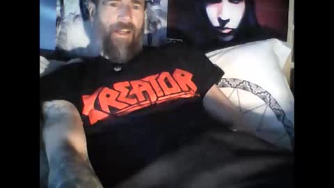 Snapshot of oedipe666 chatting on April 28, 2026, 5:12 am oedipe666cam online show from April 28, 2026, 5:12 am