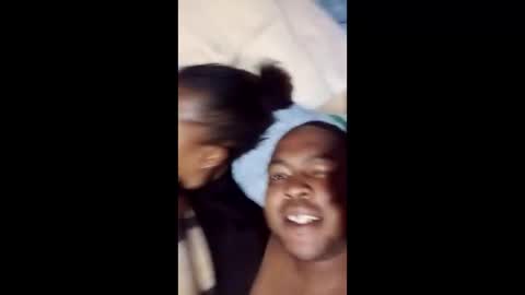 ofentsecyrilkhunou online show from May 2, 2026, 2:16 am