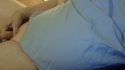 Snapshot of offsides10 chatting on October 21, 2025, 11:05 pm WantsToTryACouple online show from October 21, 2025, 11:05 pm