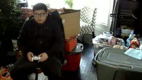 oscar flores online show from December 17, 2025, 2:45 pm