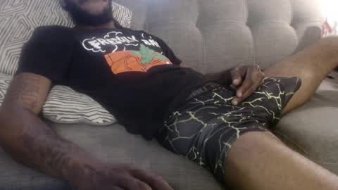 Snapshot of ogdigbick chatting on October 8, 2025, 2:36 pm OGDigBick online show from October 8, 2025, 2:36 pm