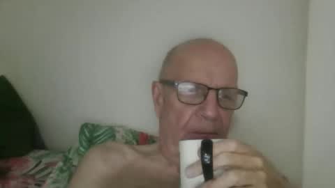 oggi95 online show from October 16, 2025, 7:09 am