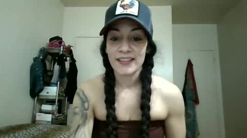 Snapshot of oglitcouple chatting on February 15, 2025, 2:22 pm Lit en Cama online show from February 15, 2025, 2:22 pm