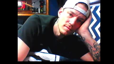 who dares  toss me some  tips lets have fun online show from December 15, 2024, 4:51 am