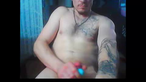 who dares  toss me some  tips lets have fun online show from January 7, 2025, 8:10 pm