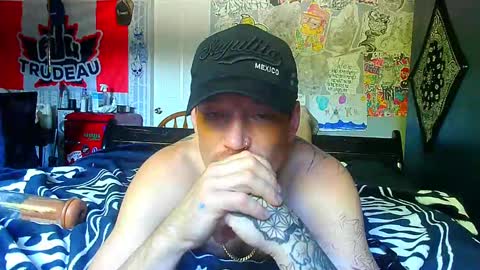 who dares  toss me some  tips lets have fun online show from September 21, 2025, 11:39 pm