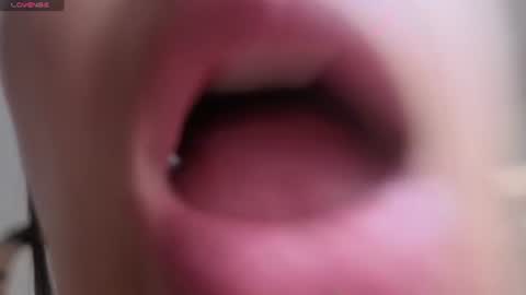 ohanna_ online show from July 20, 2026, 7:05 pm