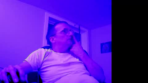 Snapshot of ohbitt chatting on November 15, 2025, 5:16 am ohbitt online show from November 15, 2025, 5:16 am