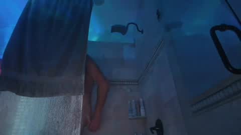 ohhthatass online show from June 12, 2026, 10:47 am