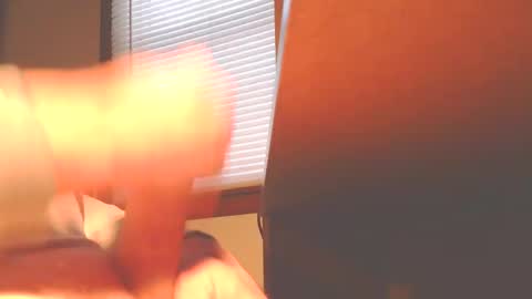 ohioguy64 online show from December 18, 2025, 12:44 pm