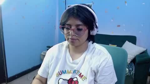 ohmysqueak online show from June 5, 2026, 2:07 am