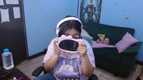 ohmysqueak online show from July 8, 2026, 1:32 am