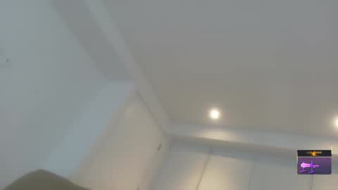 Lyz  online show from February 15, 2026, 4:36 pm