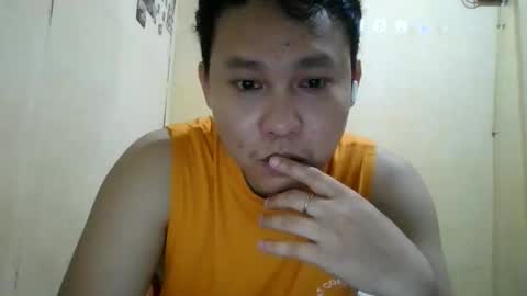 Snapshot of ohyeah006 chatting on November 16, 2025, 2:33 pm ohyeah006 online show from November 16, 2025, 2:33 pm