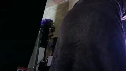 oiled_boy online show from April 29, 2026, 12:42 pm