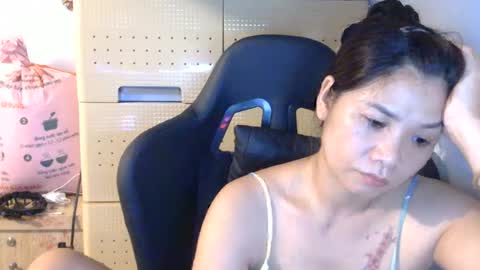 oinjer09 online show from June 24, 2026, 3:44 pm