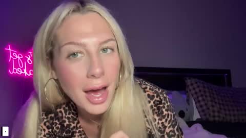 Snapshot of okchelsea chatting on September 25, 2025, 2:37 am okchelsea online show from September 25, 2025, 2:37 am