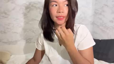 Snapshot of olala_baby_girl chatting on March 10, 2025, 1:32 pm olala baby girl online show from March 10, 2025, 1:32 pm