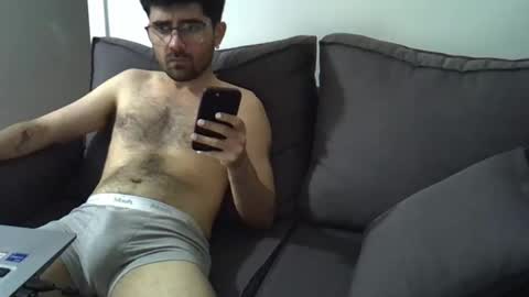 Snapshot of olavioneto chatting on October 28, 2025, 12:14 am hairyBRboy online show from October 28, 2025, 12:14 am