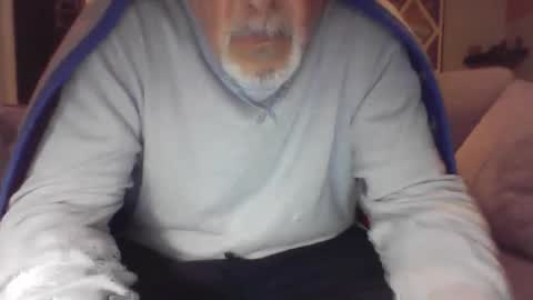 Snapshot of old_bald63 chatting on December 7, 2024, 1:14 am old_bald63 online show from December 7, 2024, 1:14 am