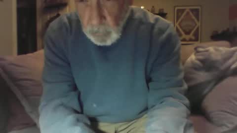 old_bald63 online show from November 28, 2025, 9:45 am