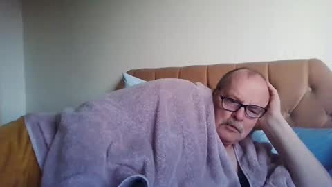 old_fkr online show from February 28, 2025, 5:26 pm