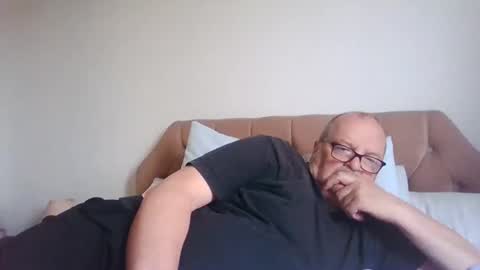 old_fkrr_ online show from October 11, 2025, 9:08 am