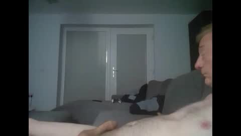 Snapshot of oldandgrey123 chatting on September 24, 2025, 9:29 pm HeyIts Just Me online show from September 24, 2025, 9:29 pm