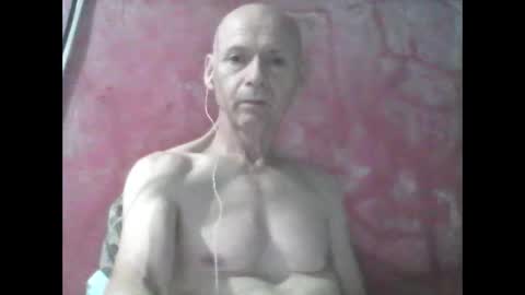 oldbuthorny62 online show from May 22, 2026, 3:46 am