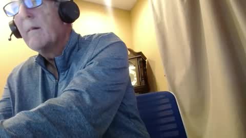 Snapshot of olderandwiser chatting on December 20, 2024, 10:00 pm Older and Wiser online show from December 20, 2024, 10:00 pm