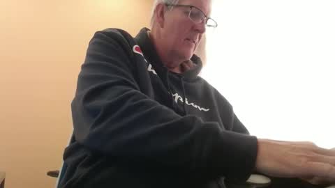 Snapshot of olderandwiser chatting on January 20, 2025, 10:04 pm Older and Wiser online show from January 20, 2025, 10:04 pm