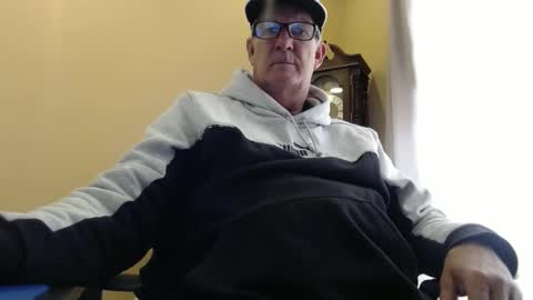 Snapshot of olderandwiser chatting on January 29, 2025, 7:53 pm Older and Wiser online show from January 29, 2025, 7:53 pm