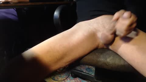 Snapshot of olderthenu64 chatting on December 20, 2024, 8:28 am olderthenu64 online show from December 20, 2024, 8:28 am