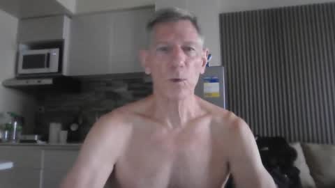 George online show from November 23, 2025, 1:49 am