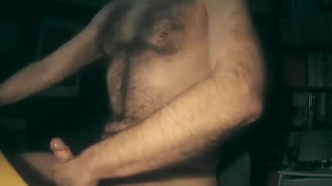 Snapshot of oldhairybastard chatting on February 9, 2025, 5:40 am oldhairybastard online show from February 9, 2025, 5:40 am