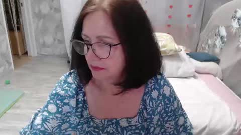 OlgaHottie online show from July 3, 2026, 11:55 pm