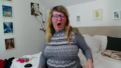 Olga Pavlova online show from March 3, 2026, 1:28 pm