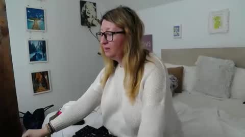 Olga Pavlova online show from March 31, 2026, 1:33 pm