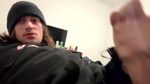 oliboy34 online show from March 24, 2026, 4:06 am