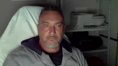 Snapshot of olimpio1230 chatting on October 16, 2025, 4:52 pm olimpio1230 online show from October 16, 2025, 4:52 pm