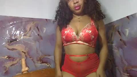 olinaa online show from July 11, 2026, 9:05 pm