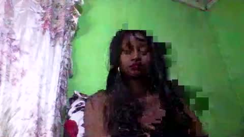 olinah610 online show from October 5, 2025, 8:07 pm