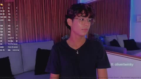 oliver20__ online show from April 27, 2026, 9:46 pm