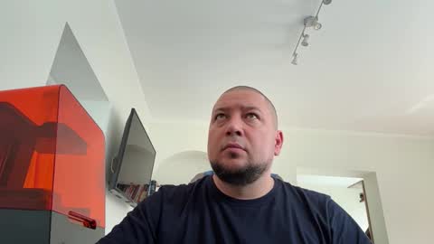 Oliver84 online show from March 28, 2026, 8:58 am