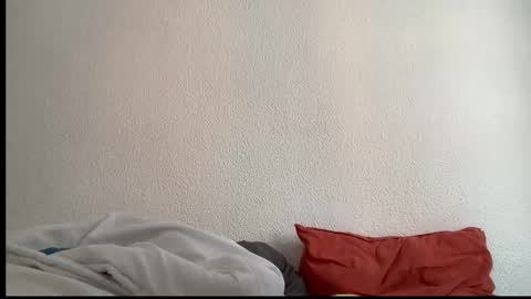 Oliver and Thomas online show from October 8, 2025, 10:46 am