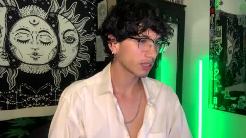 Oliver fast online show from October 13, 2025, 7:52 am